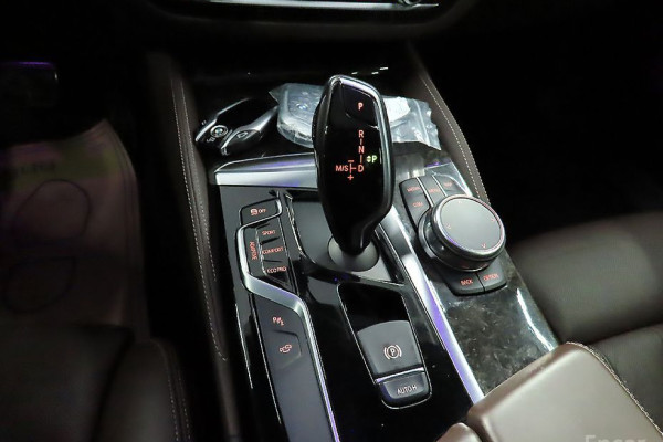 2018 BMW 5 серии с пробегом 86 589 км