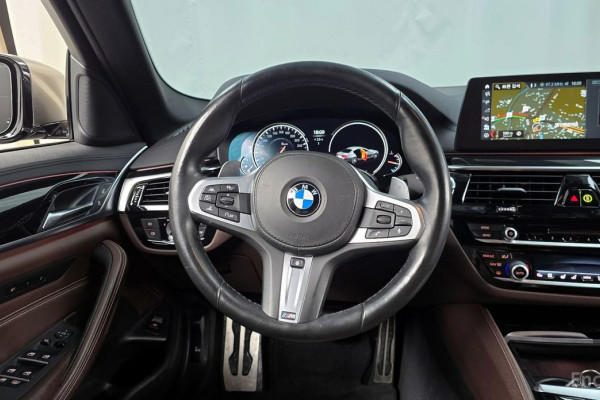 2018 BMW 5 серии с пробегом 127 335 км