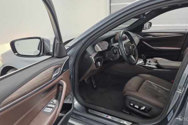 2019 BMW 5 серии с пробегом 44 796 км