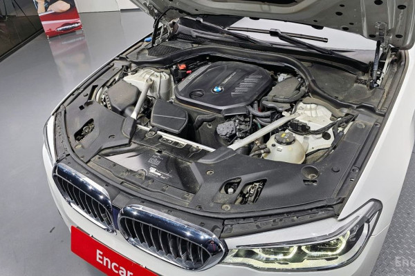 2020 BMW 5 серии с пробегом 78 833 км