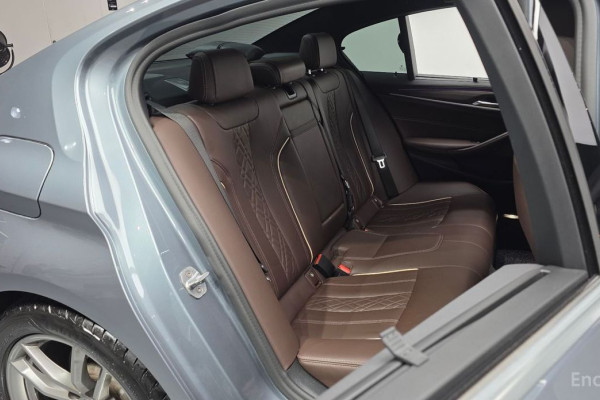 2019 BMW 5 серии с пробегом 44 796 км