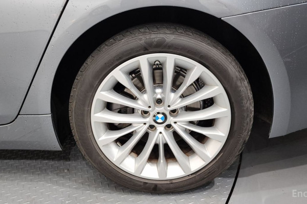 2018 BMW 5 серии с пробегом 65 818 км