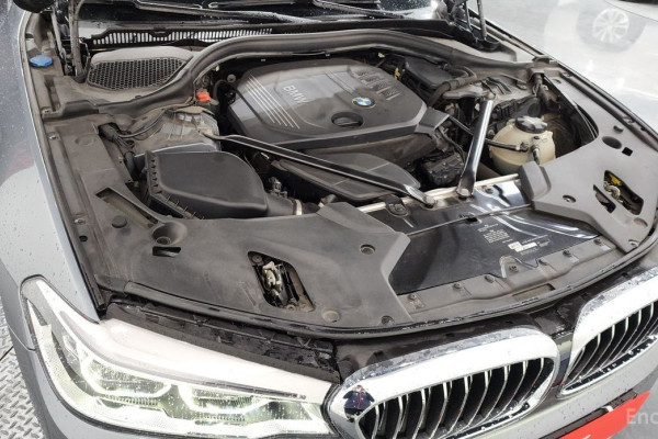 2018 BMW 5 серии с пробегом 65 818 км