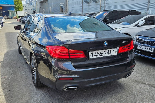 2020 BMW 5 серии с пробегом 94 416 км