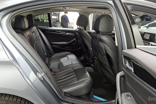 2019 BMW 5 серии с пробегом 77 755 км