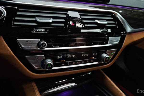 2020 BMW 5 серии с пробегом 79 405 км