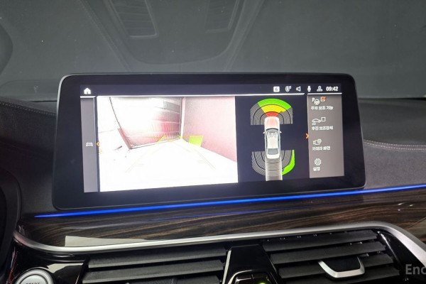 2021 BMW 5 серии с пробегом 58 126 км