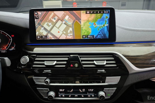 2021 BMW 5 серии с пробегом 58 126 км