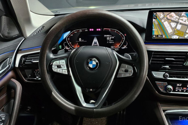 2021 BMW 5 серии с пробегом 46 094 км