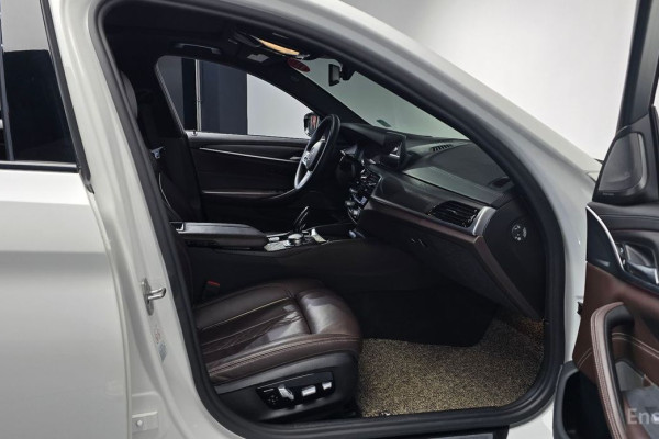 2020 BMW 5 серии с пробегом 91 496 км