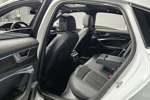 2021 Audi A6 с пробегом 62 836 км