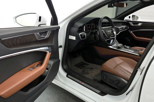 2022 Audi A6 с пробегом 43 481 км