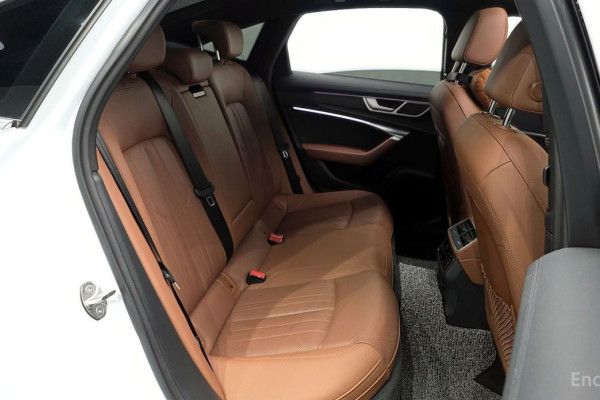 2022 Audi A6 с пробегом 43 481 км