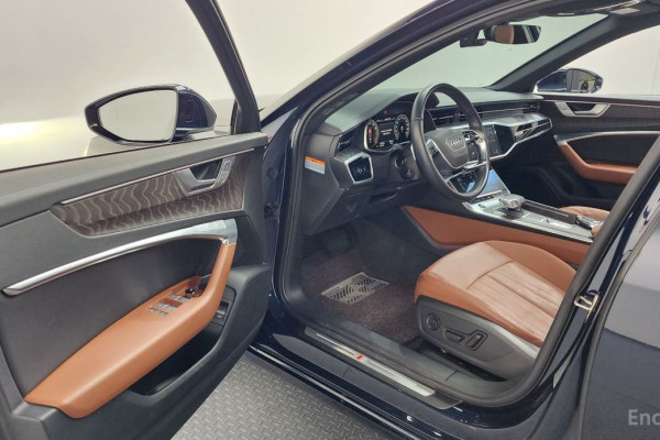 2022 Audi A6 с пробегом 141 267 км