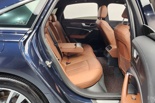 2022 Audi A6 с пробегом 141 267 км