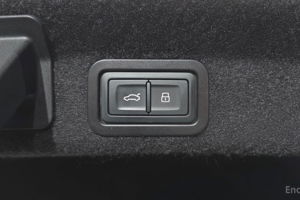 2021 Audi A6 с пробегом 120 945 км