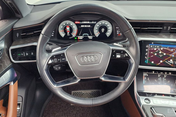 2022 Audi A6 с пробегом 141 267 км