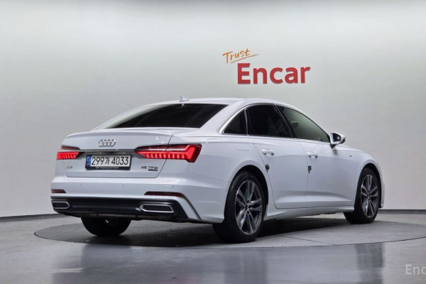 2022 Audi A6 с пробегом 72 997 км