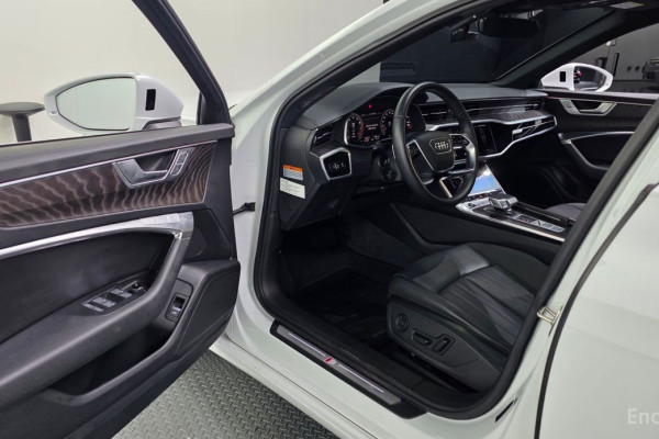 2022 Audi A6 с пробегом 72 997 км