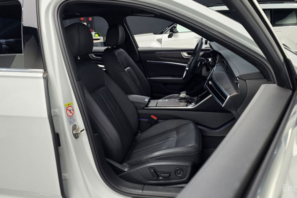 2022 Audi A6 с пробегом 42 006 км