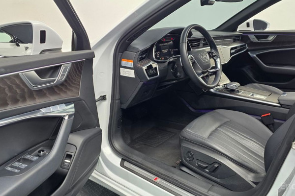 2022 Audi A6 с пробегом 42 006 км