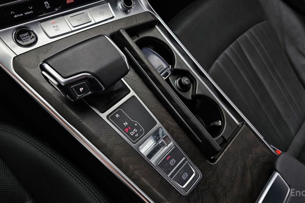 2022 Audi A6 с пробегом 60 006 км