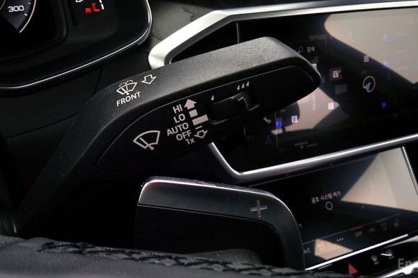 2022 Audi A6 с пробегом 60 006 км