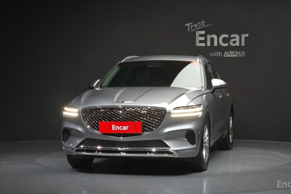 2021 Genesis GV70 с пробегом 45 909 км