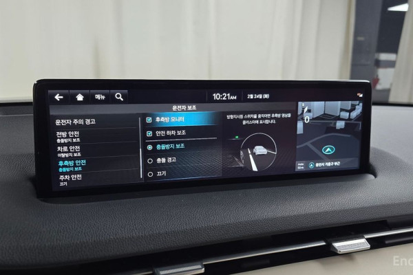 2021 Genesis GV70 с пробегом 45 909 км