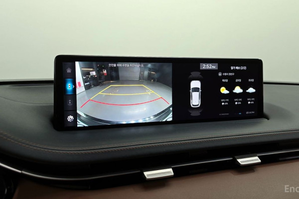 2021 Genesis GV70 с пробегом 77 819 км