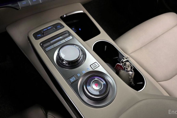 2021 Genesis GV70 с пробегом 86 452 км