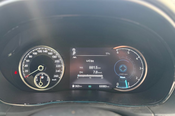 2021 Genesis GV70 с пробегом 65 730 км