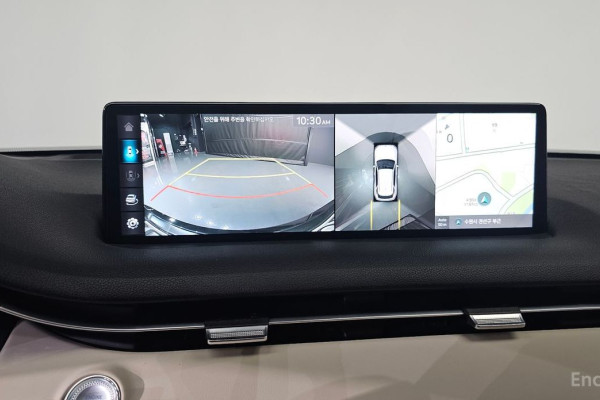 2022 Genesis GV70 с пробегом 41 988 км