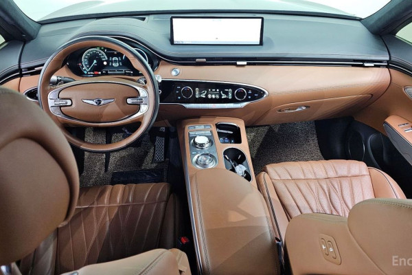 2022 Genesis GV70 с пробегом 93 215 км