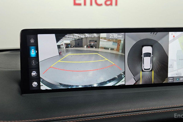 2022 Genesis GV70 с пробегом 93 215 км