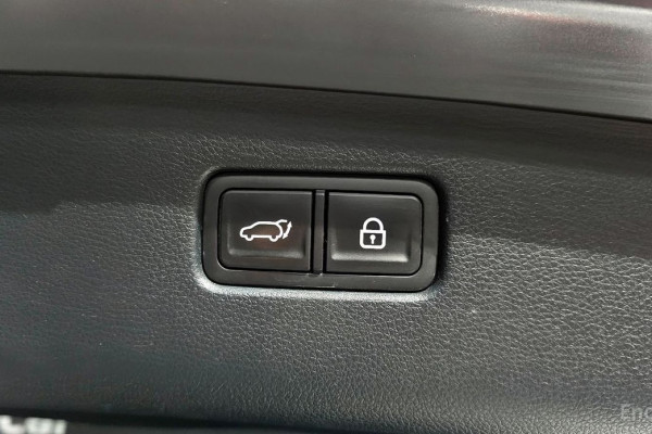 2021 Genesis GV70 с пробегом 98 527 км