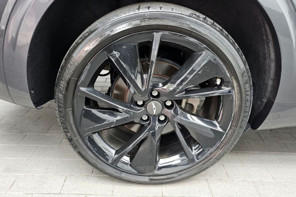 2021 Genesis GV70 с пробегом 64 524 км