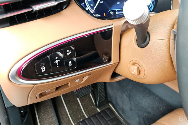 2021 Genesis GV70 с пробегом 64 524 км