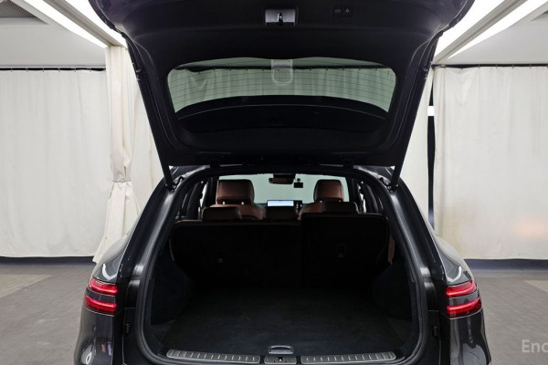 2021 Genesis GV70 с пробегом 64 524 км