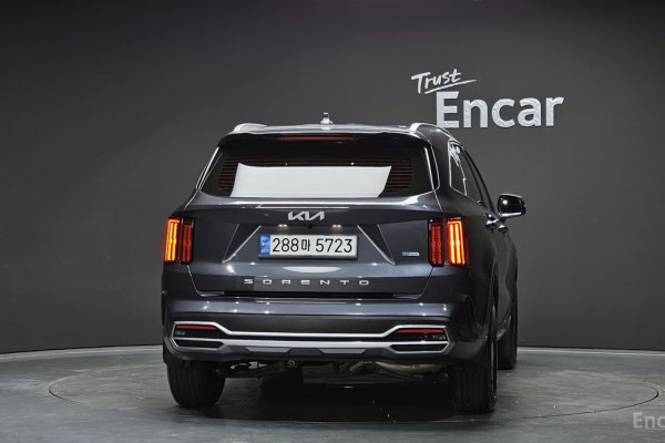 2022 Kia Sorento с пробегом 43 601 км