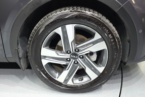 2022 Kia Sorento с пробегом 56 237 км