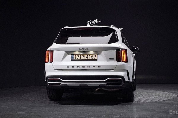 2022 Kia Sorento с пробегом 45 633 км