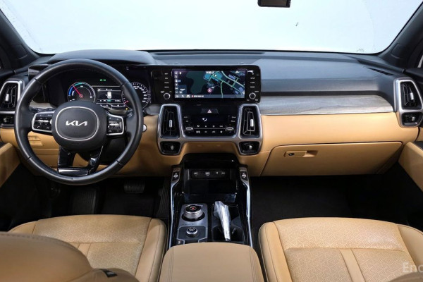 2022 Kia Sorento с пробегом 51 293 км