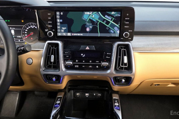 2022 Kia Sorento с пробегом 51 293 км