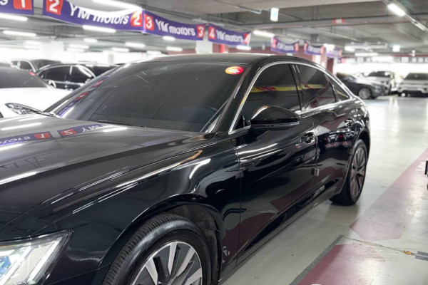 2021 Audi A6 с пробегом 95 000 км