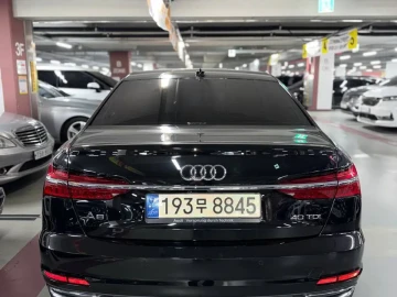 2021 Audi A6 с пробегом 95 000 км