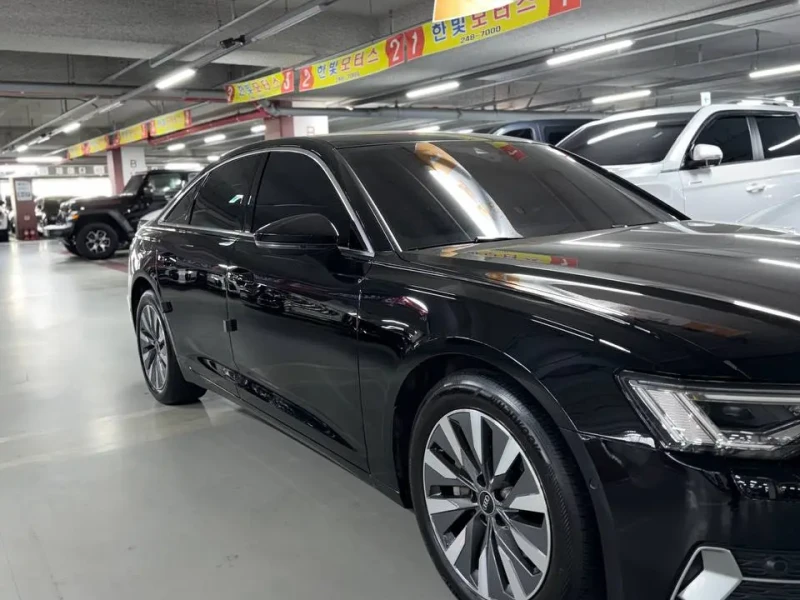 2021 Audi A6 с пробегом 95 000 км