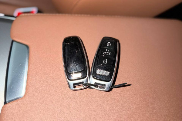 2021 Audi A6 с пробегом 95 000 км