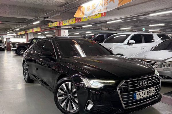 2021 Audi A6 с пробегом 95 000 км