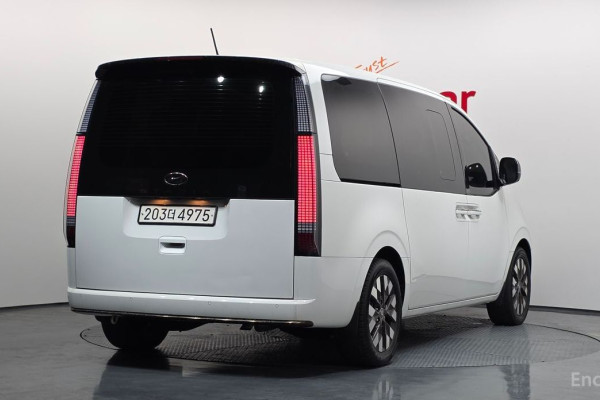 2021 Hyundai Staria с пробегом 68 652 км